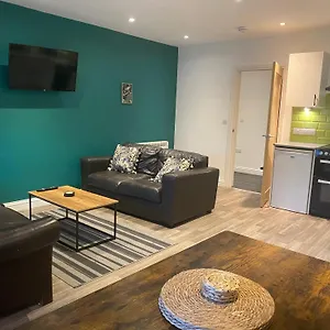 leckhampton-road-apartments-cheltenham.cardiffhotelswales.com/